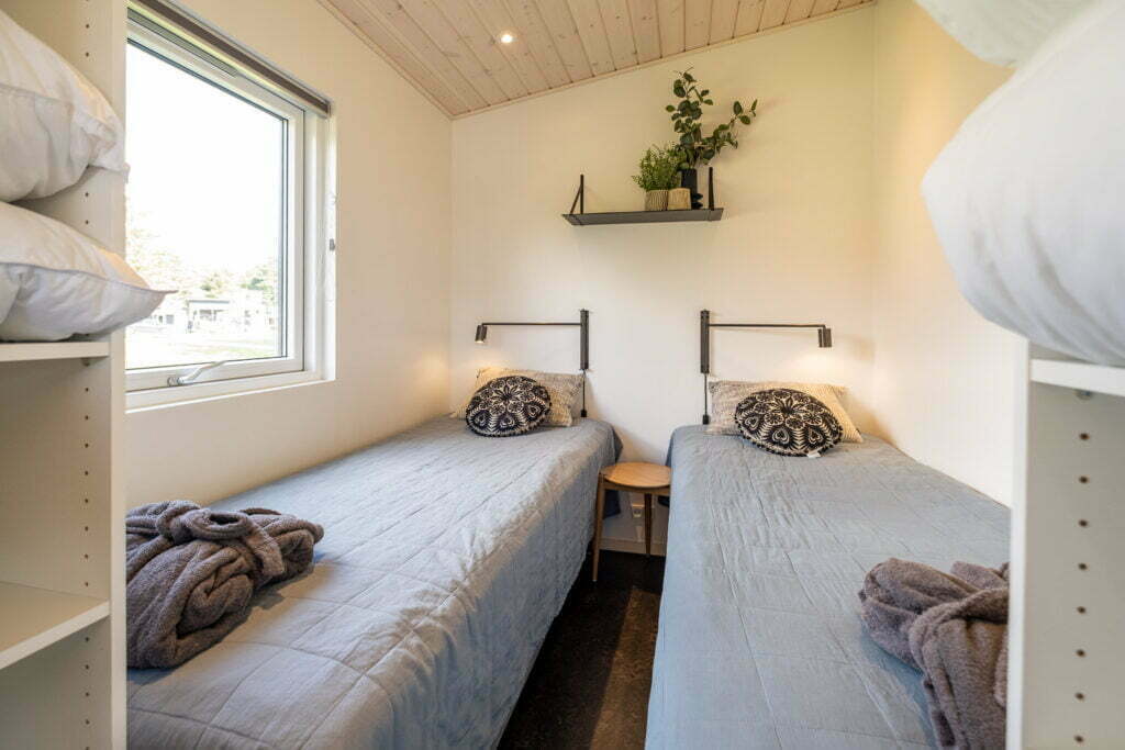 Soveværelse i Premium Strandhytte på Feddet Strand Resort