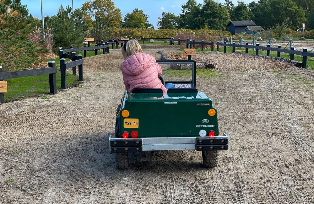 land-rover-minitrack-6