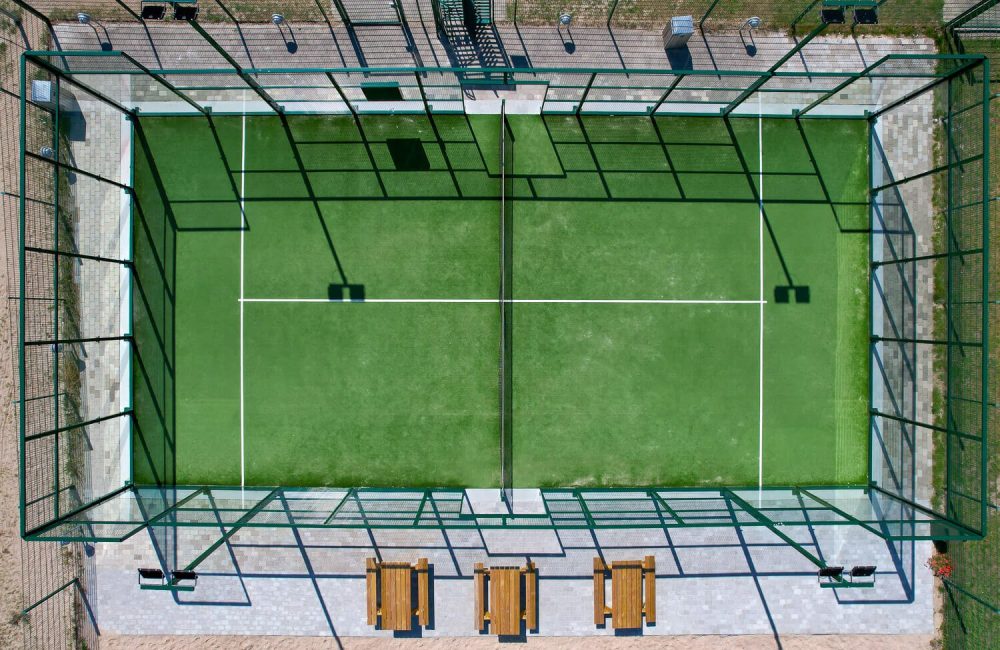 Padel tennisbane på Feddet fra luften